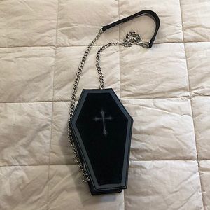 SPIRIT HALLOWEEN Black Coffin Bag ⚰️